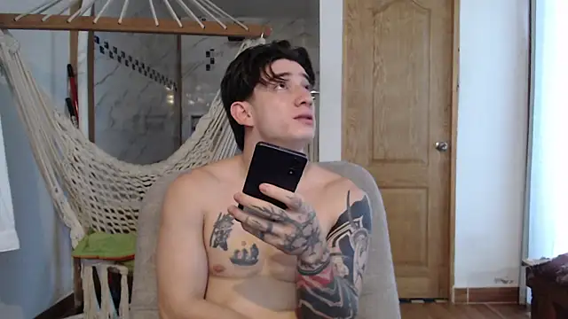 AteneoJr online show from October 5, 2025, 8:43 pm