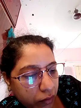 Snapshot of thanusi_2 chatting on September 23, 2025, 2:07 am thanusi 2 online show from September 23, 2025, 2:07 am