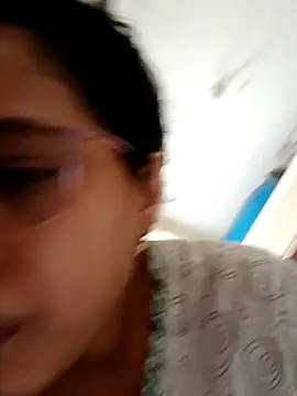 Snapshot of thanusi_2 chatting on September 22, 2025, 6:41 am thanusi 2 online show from September 22, 2025, 6:41 am