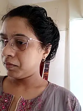 Snapshot of thanusi_2 chatting on October 30, 2025, 7:28 am thanusi 2 online show from October 30, 2025, 7:28 am