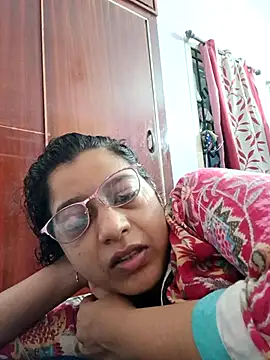 Snapshot of thanusi_2 chatting on September 20, 2025, 12:15 am thanusi 2 online show from September 20, 2025, 12:15 am