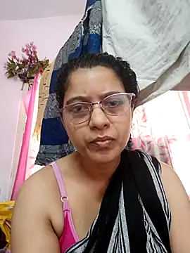 Snapshot of thanusi_2 chatting on October 5, 2025, 6:59 am thanusi 2 online show from October 5, 2025, 6:59 am