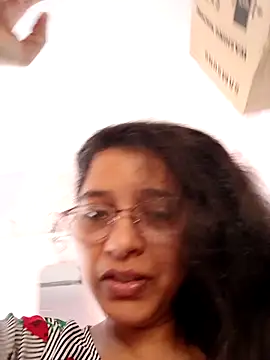 Snapshot of thanusi_2 chatting on September 24, 2025, 6:42 am thanusi 2 online show from September 24, 2025, 6:42 am