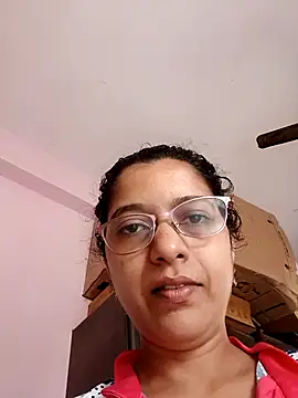 Snapshot of thanusi_2 chatting on September 27, 2025, 7:03 am thanusi 2 online show from September 27, 2025, 7:03 am