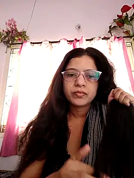 Snapshot of thanusi_2 chatting on September 16, 2025, 6:03 am thanusi 2 online show from September 16, 2025, 6:03 am