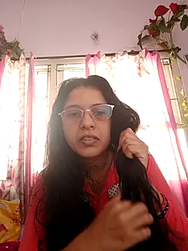 Snapshot of thanusi_2 chatting on October 8, 2025, 6:04 am thanusi 2 online show from October 8, 2025, 6:04 am