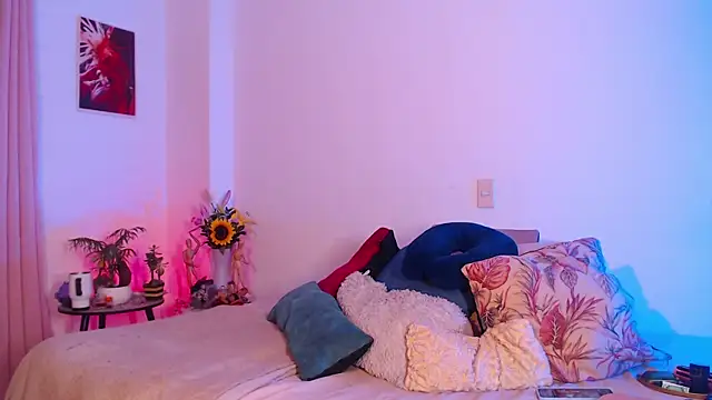 Theevae online show from November 16, 2025, 12:15 am