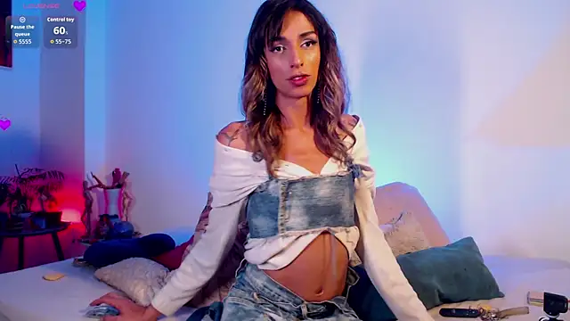 Theevae online show from December 17, 2025, 12:04 am