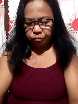 xxsasa online show from May 10, 2026, 1:46 pm