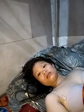 LinhNa999 online show from March 9, 2026, 2:15 am