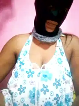 Snapshot of CooptedColitis chatting on March 20, 2026, 7:04 pm CooptedColitis online show from March 20, 2026, 7:04 pm