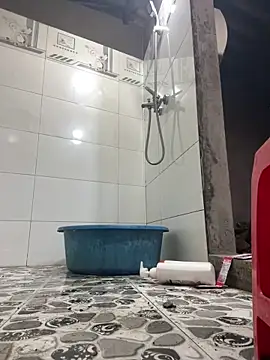 Snapshot of Sunny_lotus chatting on February 16, 2026, 5:17 am Sunny lotus online show from February 16, 2026, 5:17 am