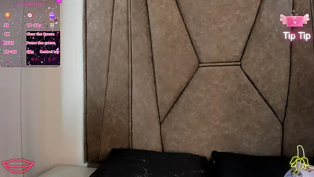 Isabela Colins online show from September 30, 2025, 12:33 pm