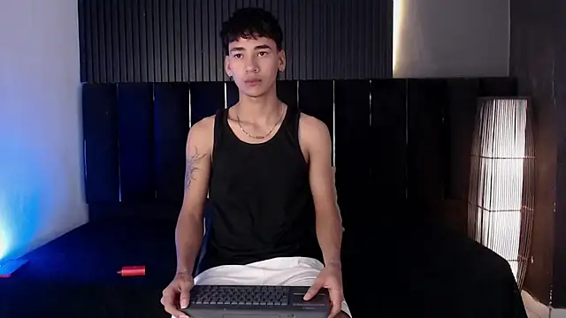 Snapshot of Dominic_ghost chatting on February 24, 2026, 1:06 am Dominic ghost online show from February 24, 2026, 1:06 am