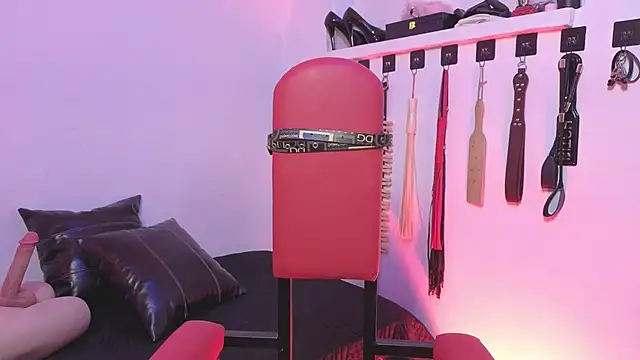 Snapshot of elowen_halley1 chatting on February 6, 2026, 8:05 pm elowen halley1 online show from February 6, 2026, 8:05 pm