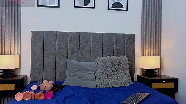 Liam forest  online show from October 19, 2025, 4:48 am