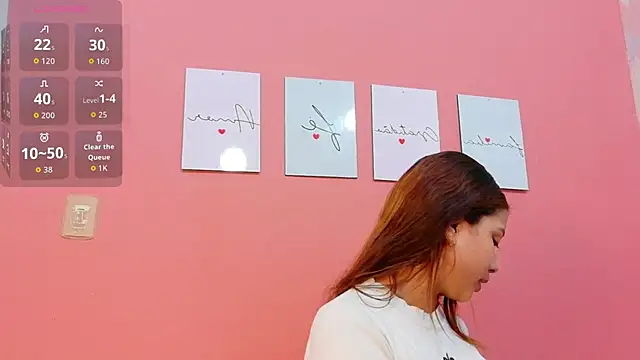 Snapshot of little_beillis chatting on October 6, 2025, 1:01 pm little beillis online show from October 6, 2025, 1:01 pm