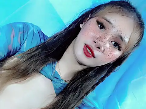 Snapshot of Sugarfucker20 chatting on December 5, 2025, 3:05 am Sugarfucker20 online show from December 5, 2025, 3:05 am