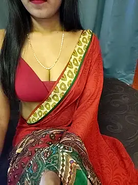 Misss-julli online show from April 7, 2026, 9:00 am