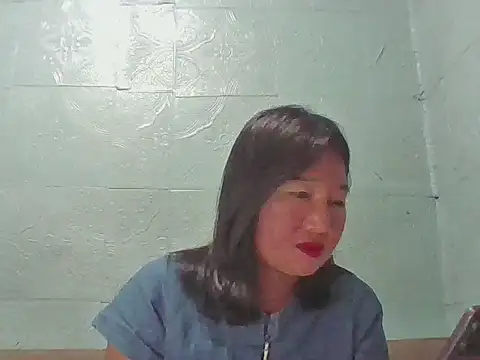 sluttymisuki online show from March 3, 2026, 12:34 pm