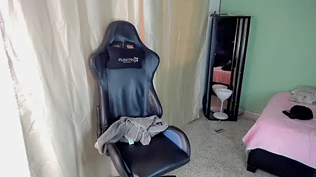 Stein  online show from October 18, 2025, 1:46 pm