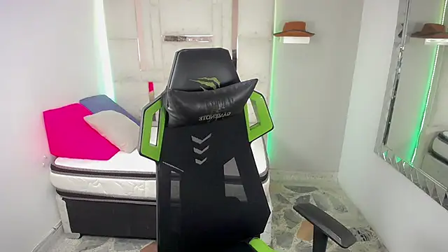 Stein  online show from November 11, 2025, 8:47 pm