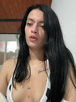 LiaCollings online show from February 19, 2026, 11:01 pm