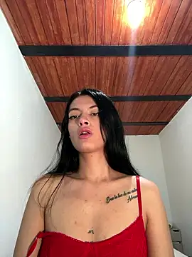 LiaCollings online show from January 13, 2026, 12:09 pm