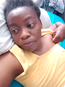 sexyhotchic93 online show from November 12, 2025, 8:40 am