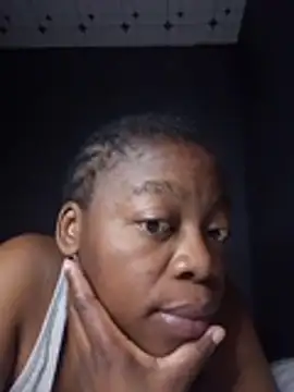 sexyhotchic93 online show from October 24, 2025, 11:59 pm