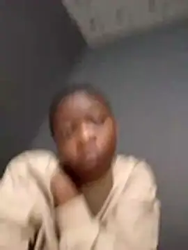 sexyhotchic93 online show from November 3, 2025, 9:07 pm