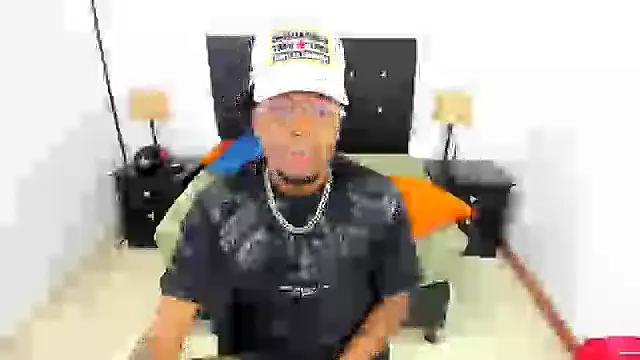 maikol monstercock online show from October 10, 2025, 2:12 am