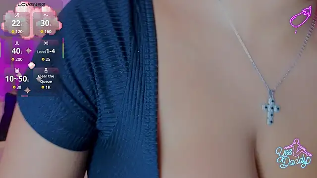 AlanaOdison online show from April 8, 2026, 7:37 pm