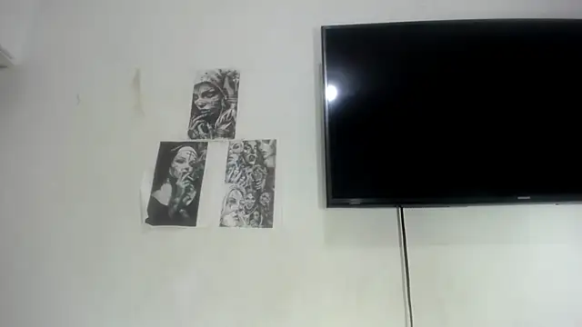 Foxy Lovex online show from September 19, 2025, 1:42 am