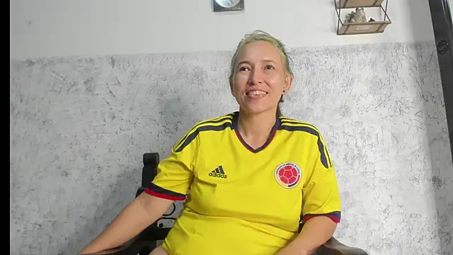 marly charm  online show from October 12, 2025, 2:13 am