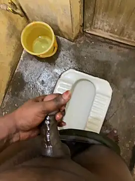 Snapshot of mrsaihotguy chatting on October 12, 2025, 1:18 am mrsaihotguy online show from October 12, 2025, 1:18 am