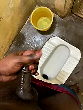 Snapshot of mrsaihotguy chatting on September 18, 2025, 10:35 pm mrsaihotguy online show from September 18, 2025, 10:35 pm