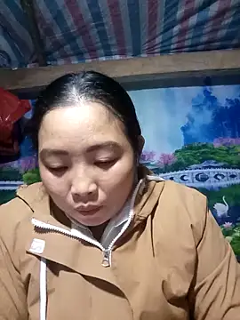 Snapshot of PhamPhung chatting on March 4, 2026, 2:41 am PhamPhung online show from March 4, 2026, 2:41 am