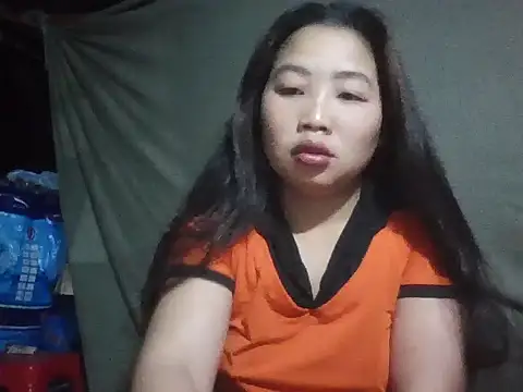 PhamPhung online show from December 19, 2025, 10:56 pm