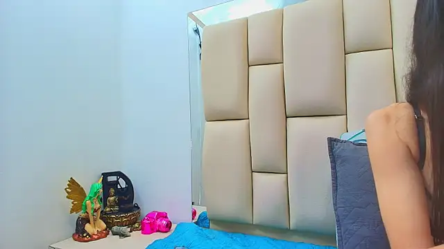 Snapshot of sweet_amye chatting on November 11, 2025, 7:30 pm sweet amye online show from November 11, 2025, 7:30 pm