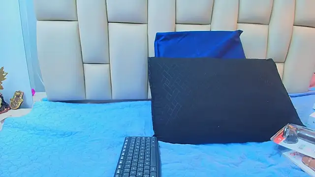 Snapshot of sweet_amye chatting on January 9, 2026, 7:10 pm sweet amye online show from January 9, 2026, 7:10 pm