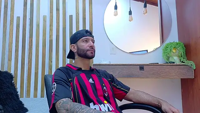 yorbymaxx online show from February 25, 2026, 1:44 pm