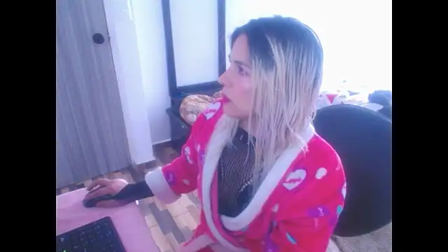 mystica 25 online show from December 1, 2025, 5:14 pm