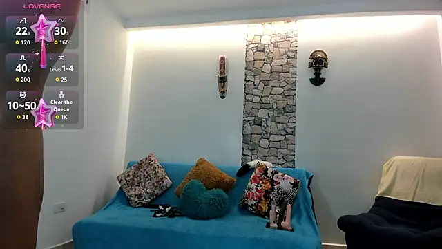 PIINK 2025 online show from November 16, 2025, 4:56 pm