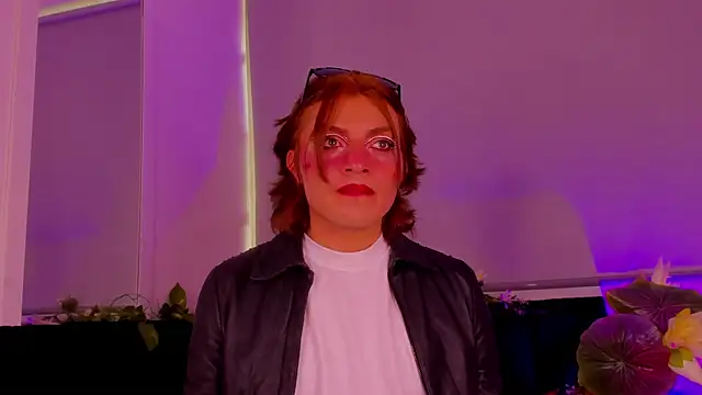 Tommy Lovee online show from September 12, 2025, 1:11 pm