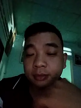 Snapshot of Boy_kuto77 chatting on February 18, 2026, 5:42 pm Boy kuto77 online show from February 18, 2026, 5:42 pm