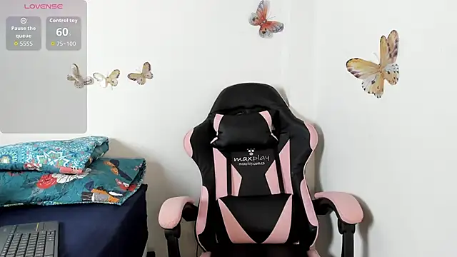 mari-ross online show from October 29, 2025, 2:10 am