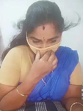 Rojaa009 online show from October 9, 2025, 1:33 pm