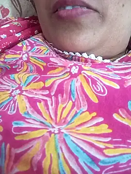 Snapshot of Rashmi-Mishra chatting on October 7, 2025, 8:26 am Rashmi-Mishra online show from October 7, 2025, 8:26 am