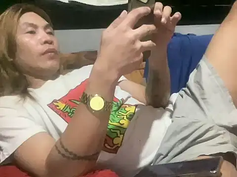 Snapshot of YourTopweng chatting on February 27, 2026, 5:35 pm YourTopweng online show from February 27, 2026, 5:35 pm